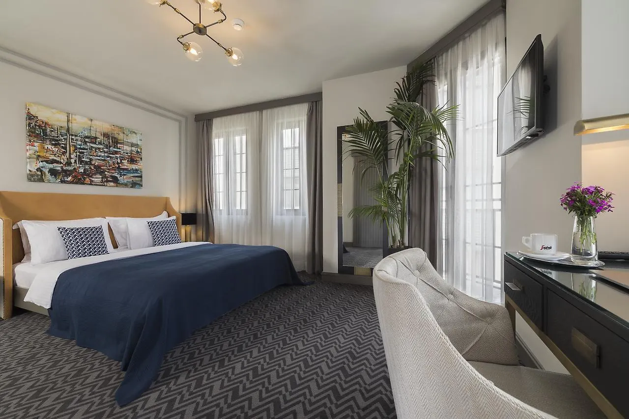 Nabu Hotel Karakoey Istanbul