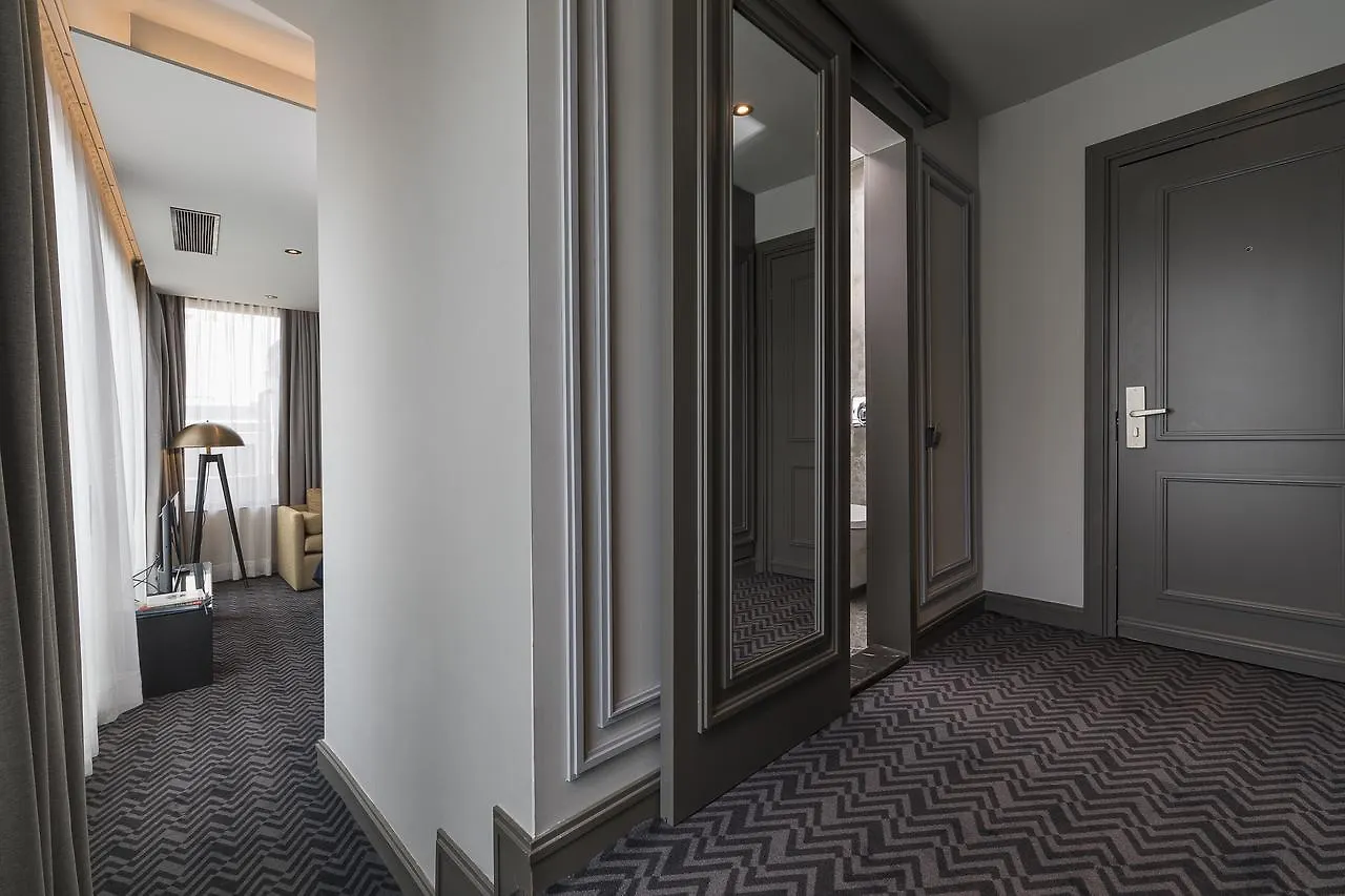 Nabu Hotel Karakoey Istanbul 3*,